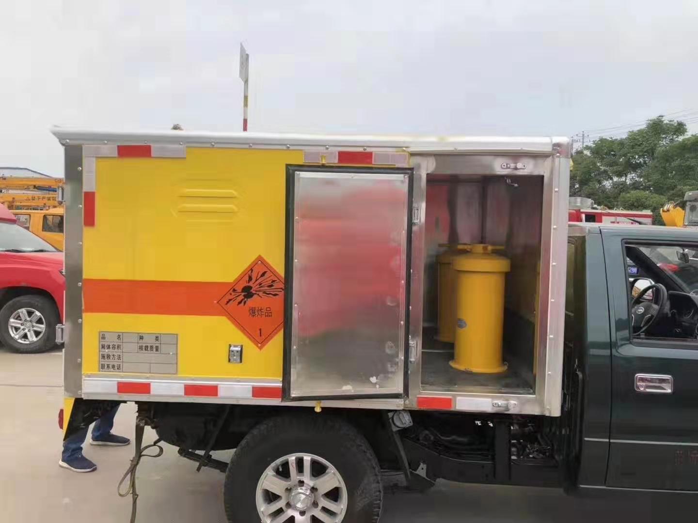 陈巴尔虎爆破器材运输车行业深度解析：规格选择与运输效能的更优配置